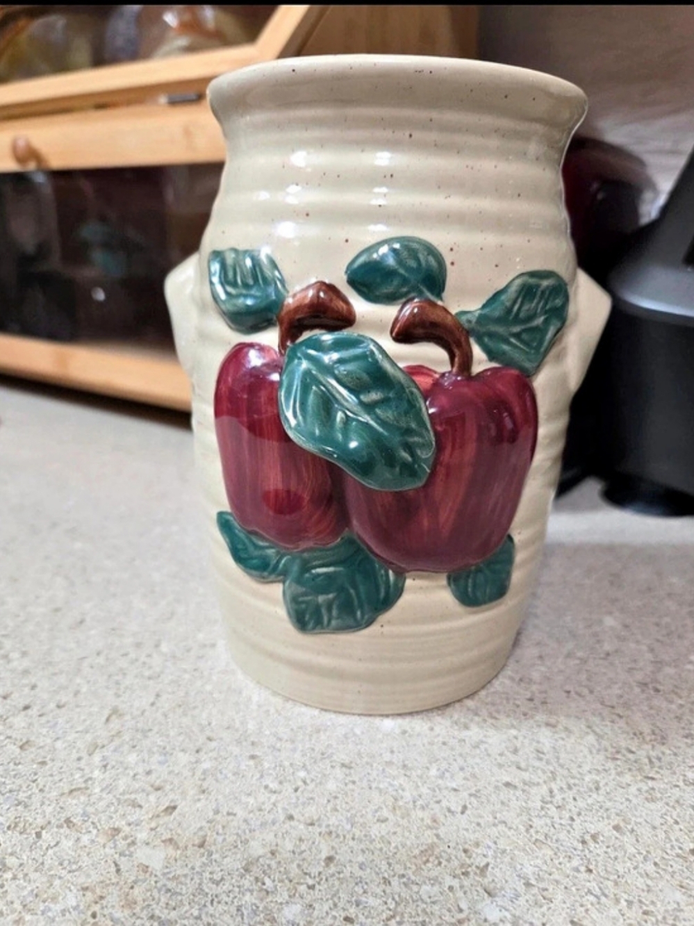 Apple Motif Ceramic Crock Vase in Cream & Red